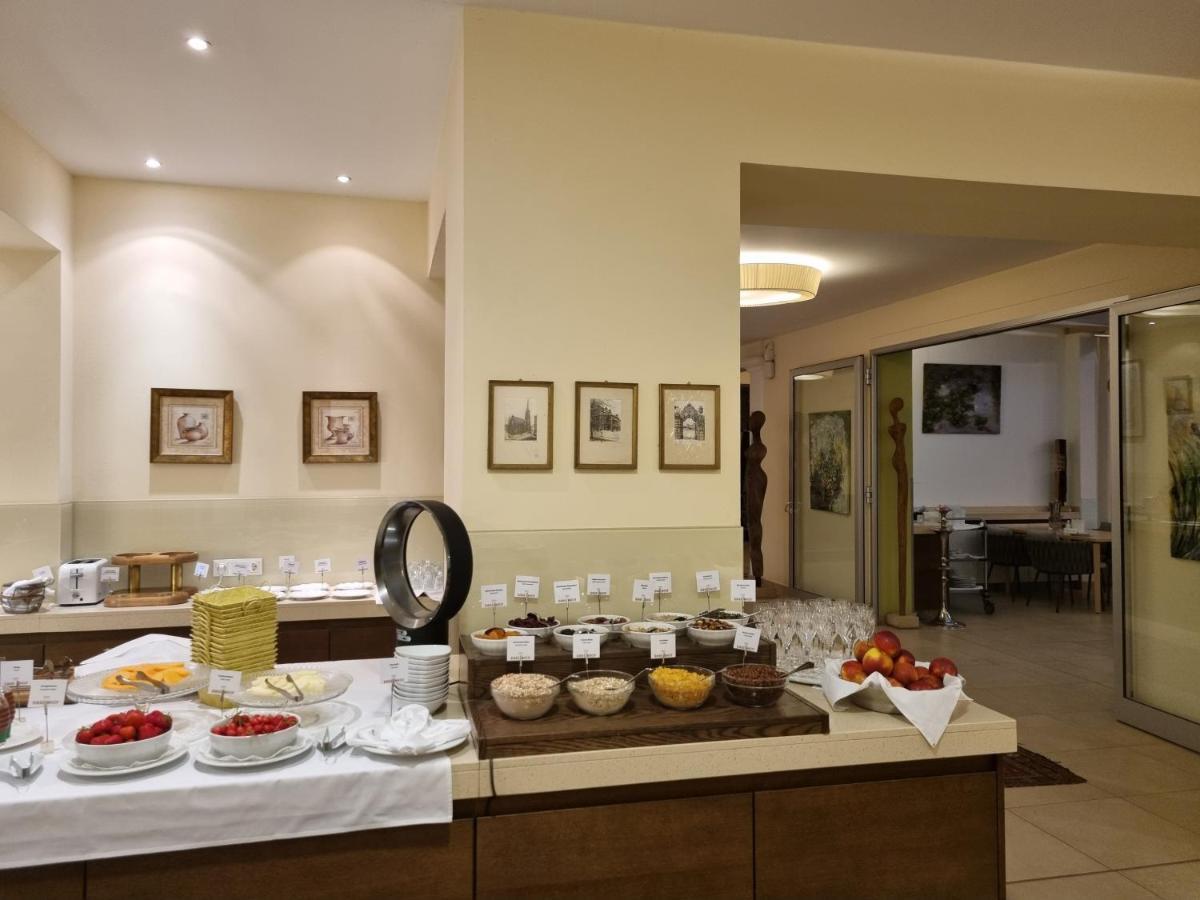 Birkenhof Gols - B & B - Wohlfuehl Hotel Mit Wochenend-Restaurant المظهر الخارجي الصورة