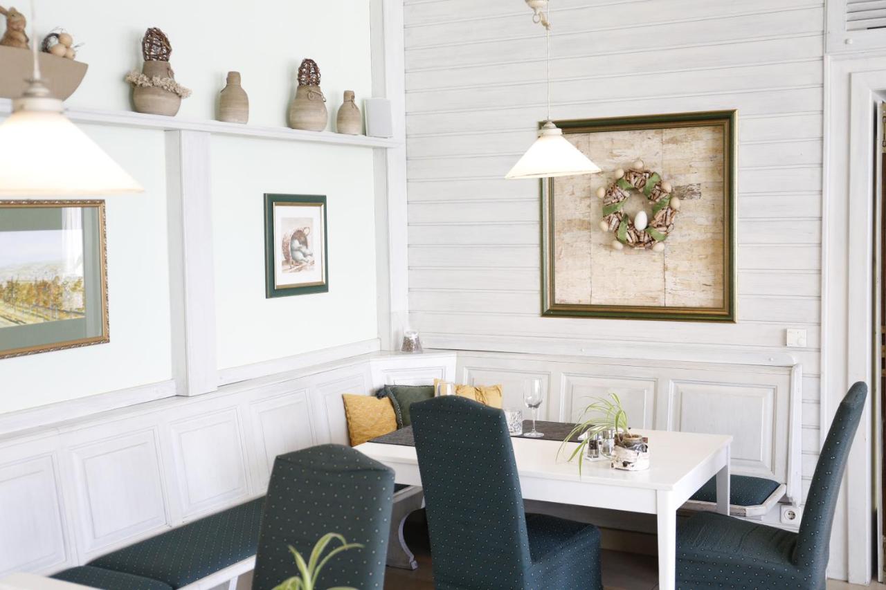 Birkenhof Gols - B & B - Wohlfuehl Hotel Mit Wochenend-Restaurant المظهر الخارجي الصورة