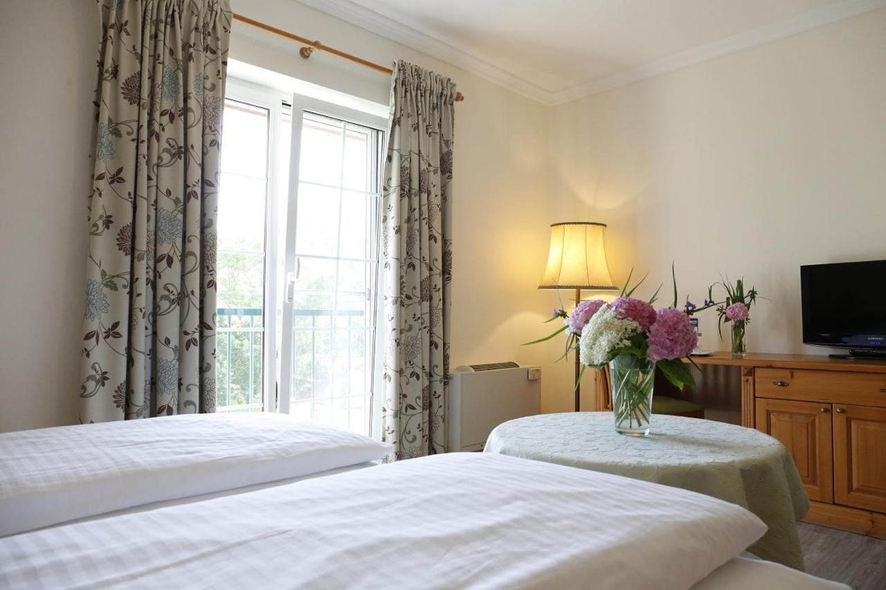 Birkenhof Gols - B & B - Wohlfuehl Hotel Mit Wochenend-Restaurant المظهر الخارجي الصورة