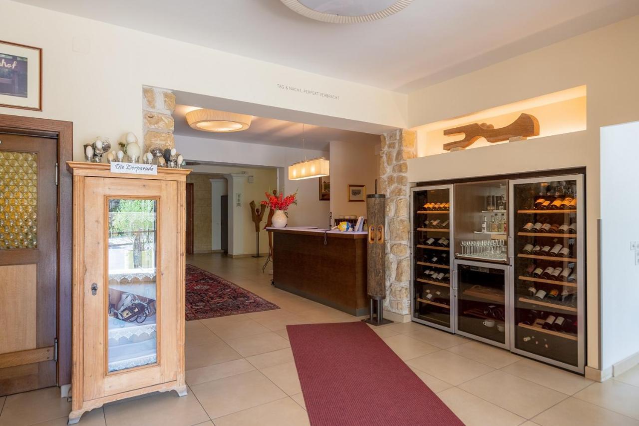 Birkenhof Gols - B & B - Wohlfuehl Hotel Mit Wochenend-Restaurant المظهر الخارجي الصورة
