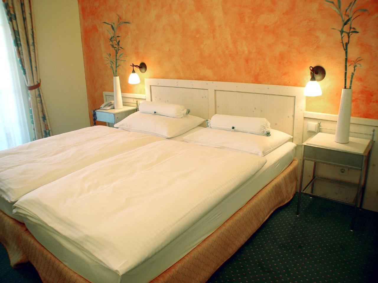 Birkenhof Gols - B & B - Wohlfuehl Hotel Mit Wochenend-Restaurant المظهر الخارجي الصورة