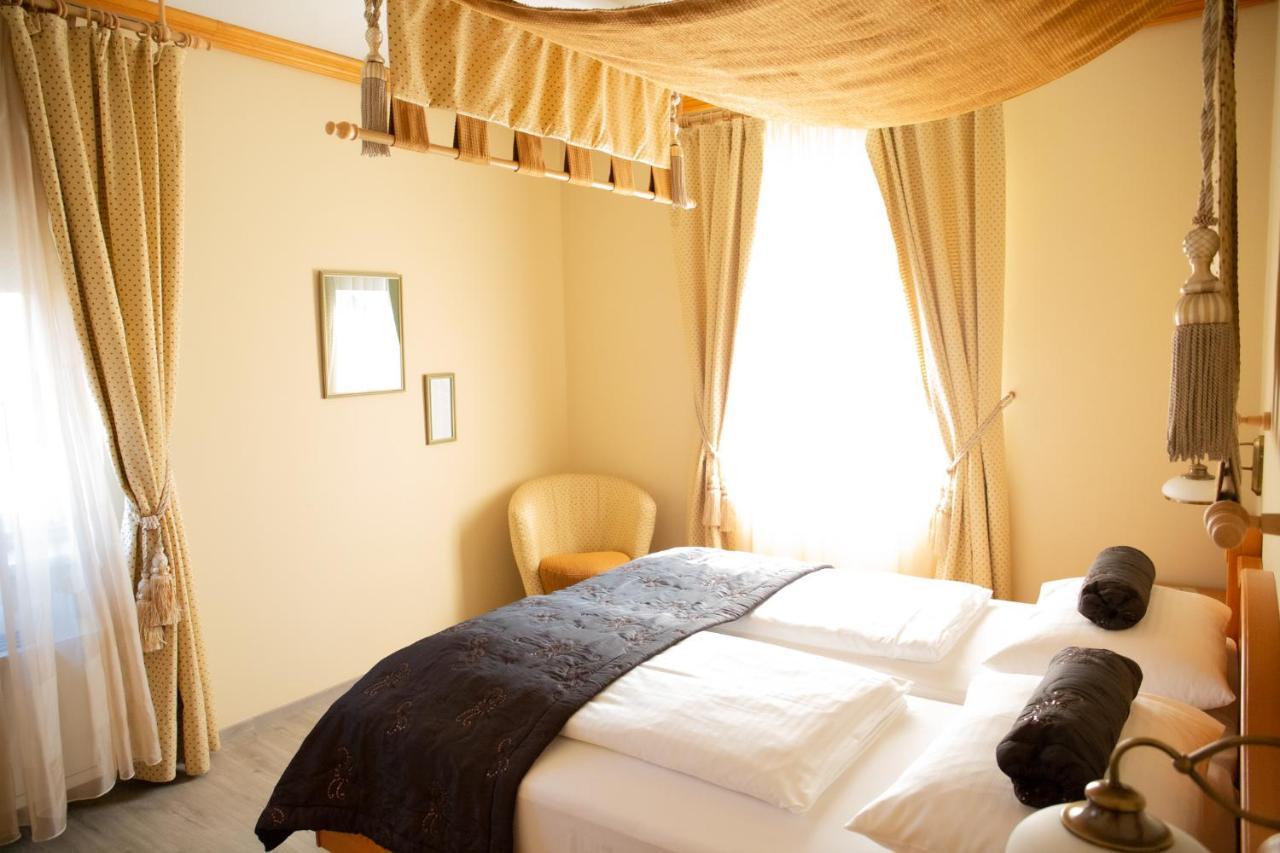 Birkenhof Gols - B & B - Wohlfuehl Hotel Mit Wochenend-Restaurant المظهر الخارجي الصورة
